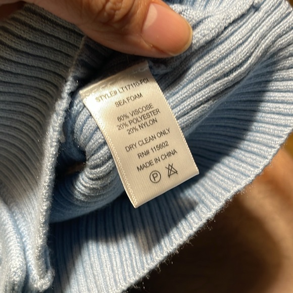 Blue Ribbed Button-Front Women's Top - Picture 7 of 7